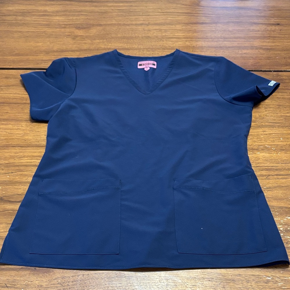 Med Couture navy scrub top
